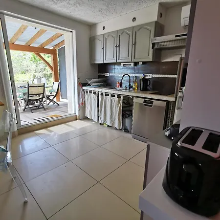 Bas De Avec Jardin, Piscine Et Jacuzzi Feriehus *