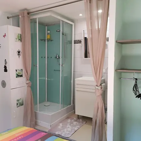 Bas De Avec Jardin, Piscine Et Jacuzzi 펜션 라센느쉬르메르